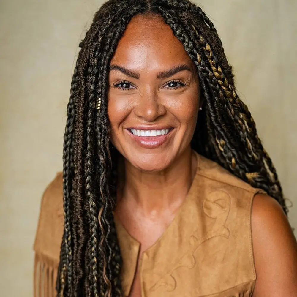 Zoe Birkett, Deloris Van Cartier in Sister Act